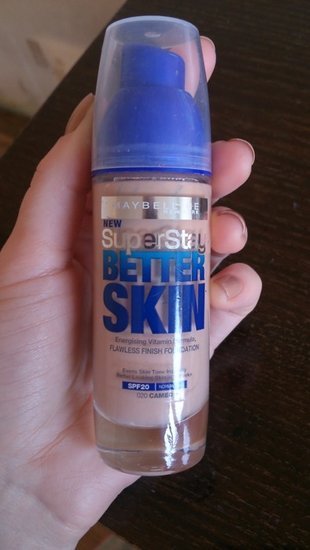 SuperStay Better Skin pudra 