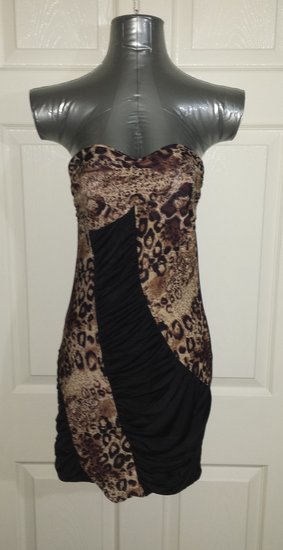 Leopardinė suknelė su juoda
