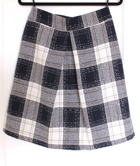 H&M Tobulas languotas sijonas