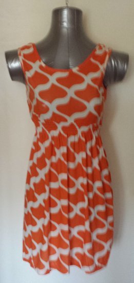 Nauja oranžinė suknele su baltomis juostomis