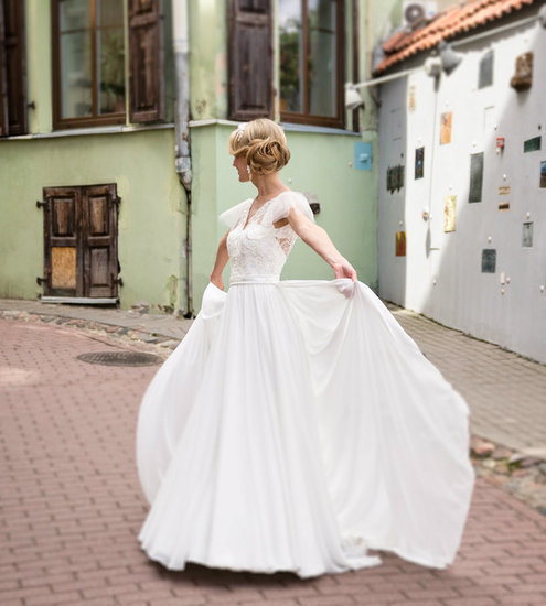 Princesiška vestuvinė suknelė