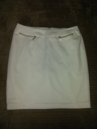 Flame baltas naujas sijonas