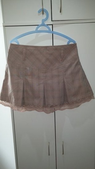 MOTIVI klostuotas vintažinis sijonas su neriniais