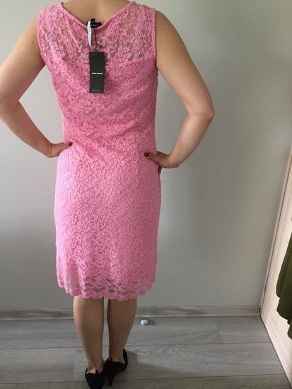 Nauja gipiurinė suknelė