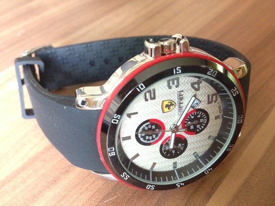 Ferrari Vyriskas laikrodis!
