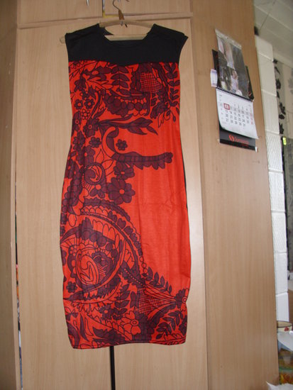 Bodycon suknelė, Raudona