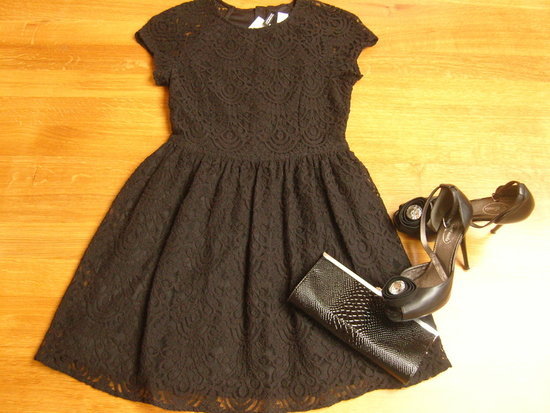 #Grazi,#nuostabi juoda suknele