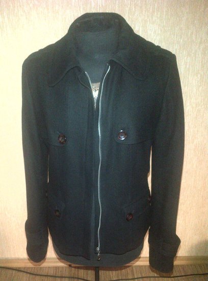 Trumpas paltas, juodos spalvos, 10 dydis+dirželis