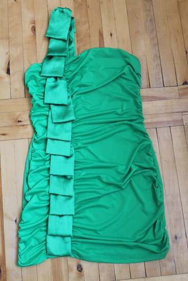 žalia suknytė