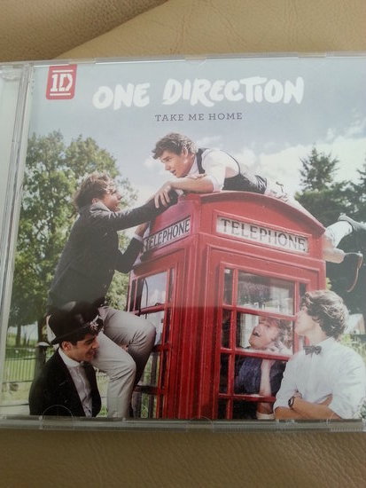 One Direction ,, Take Me Home '' CD albumas 