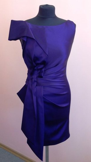 Violetinė trumpa suknelė Nr. 34