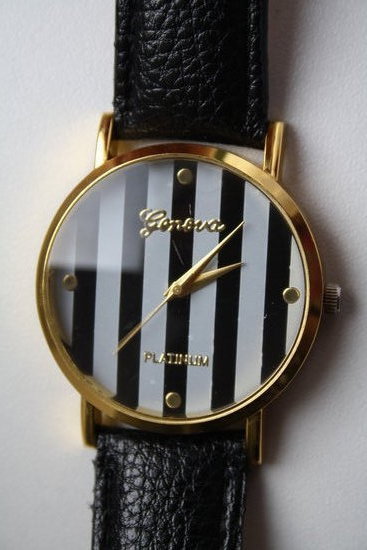 Geneva dryžuotas moteriškas laikrodis