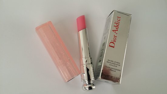 Dior Addict spalvą pagyvinantis lūpų balzamas
